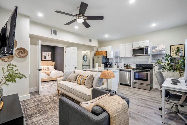 5 Estelle Street 1, Houston, TX 77003