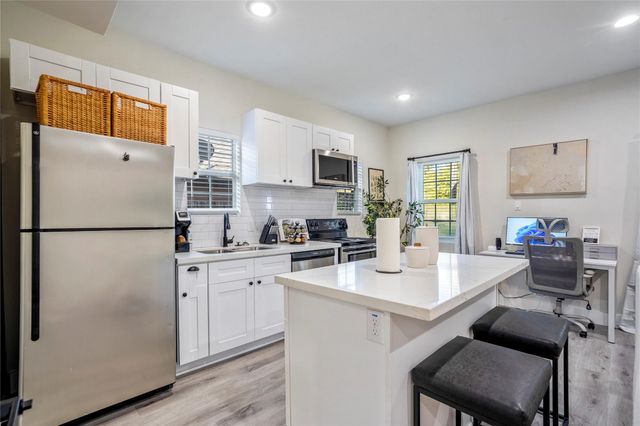 5 Estelle Street 1, Houston, TX 77003