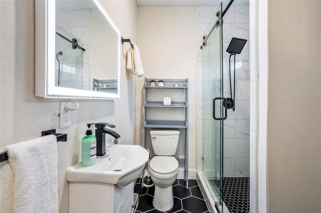 5 Estelle Street 1, Houston, TX 77003