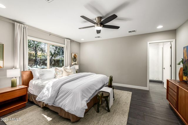 6726 N 11TH Street, Phoenix, AZ 85014