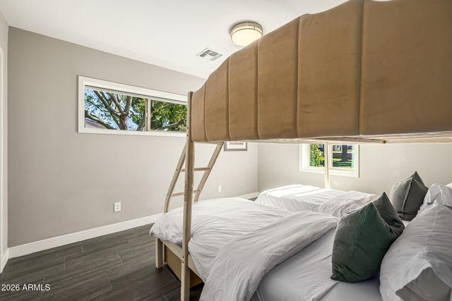 6726 N 11TH Street, Phoenix, AZ 85014