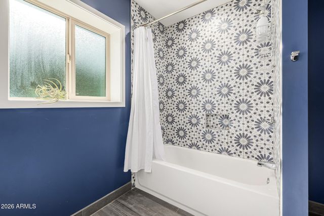 6726 N 11TH Street, Phoenix, AZ 85014