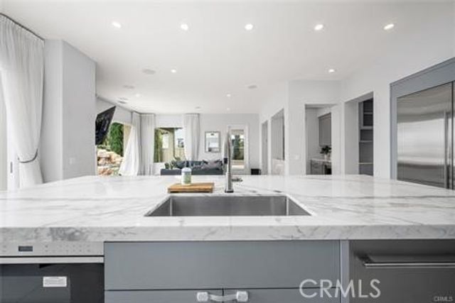 6 Almanzora, Newport Coast, CA 92657