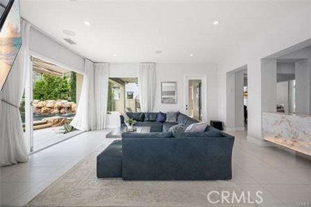 6 Almanzora, Newport Coast, CA 92657