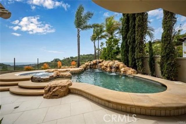 6 Almanzora, Newport Coast, CA 92657