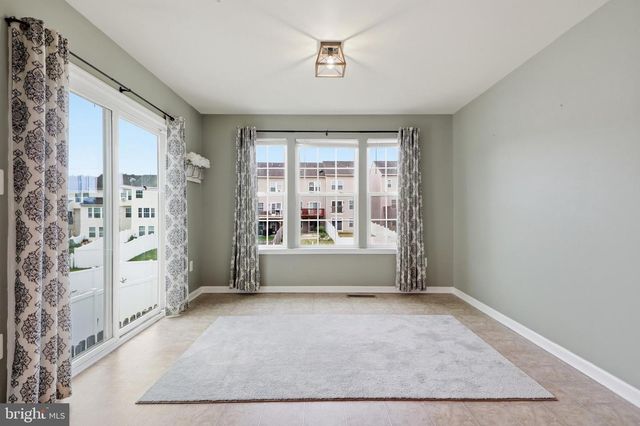 844 BLOSSOM DR, Hanover, PA 17331