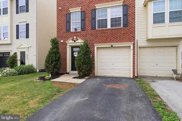 844 BLOSSOM DR, Hanover, PA 17331