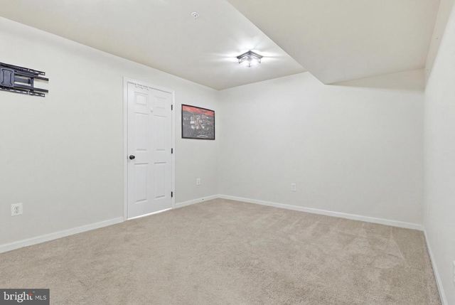 844 BLOSSOM DR, Hanover, PA 17331