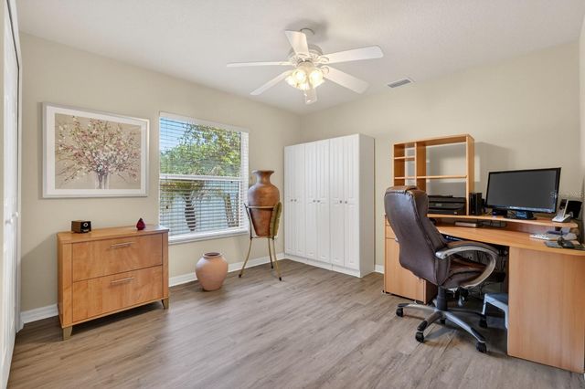 73 WENTWORTH LANE, Palm Coast, FL 32164