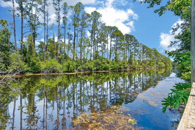 73 WENTWORTH LANE, Palm Coast, FL 32164