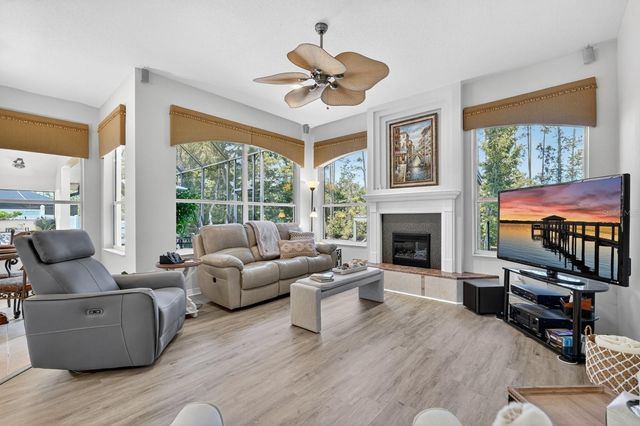 73 WENTWORTH LANE, Palm Coast, FL 32164