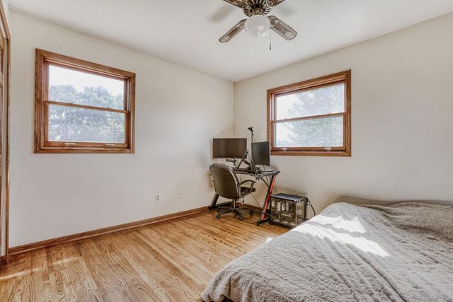 6700 Beard Avenue N, Brooklyn Center, MN 55429