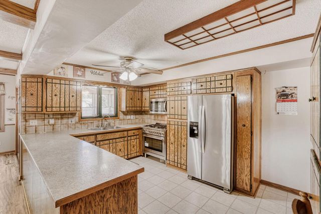 6700 Beard Avenue N, Brooklyn Center, MN 55429