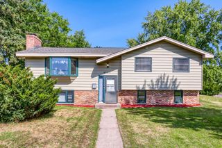 6700 Beard Avenue N, Brooklyn Center, MN 55429
