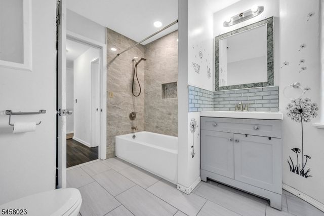 48 Elwood Ave, Flemington Boro, NJ 08822