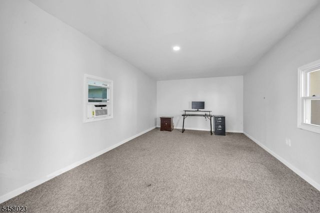 48 Elwood Ave, Flemington Boro, NJ 08822