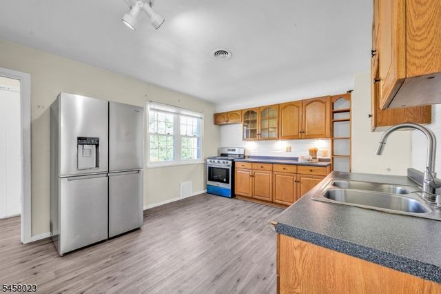 48 Elwood Ave, Flemington Boro, NJ 08822