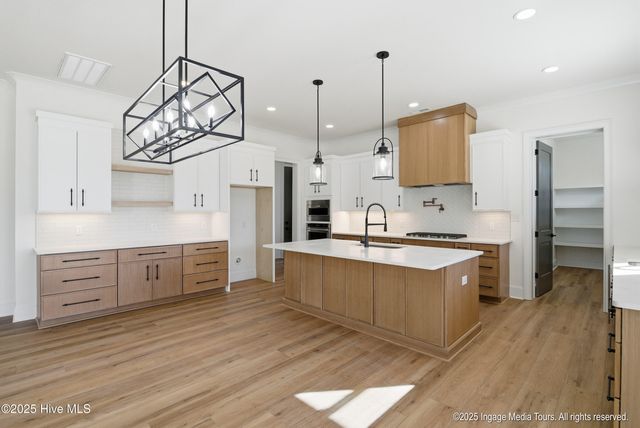 700 Remington Drive, Greenville, NC 27858