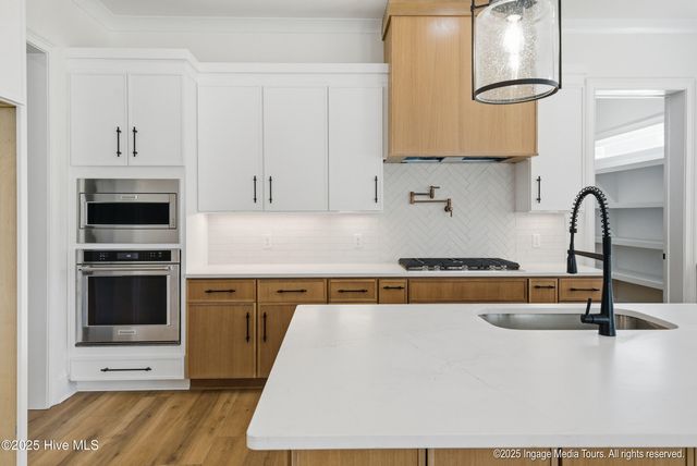 700 Remington Drive, Greenville, NC 27858