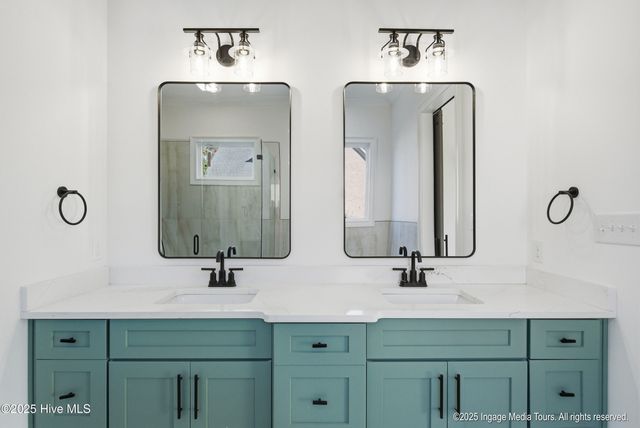 700 Remington Drive, Greenville, NC 27858