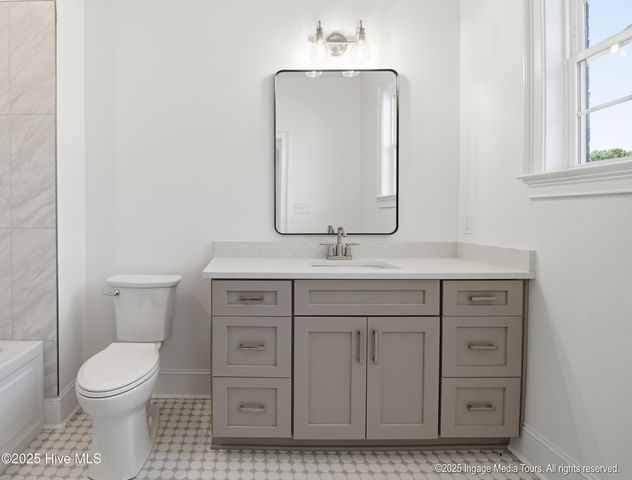 700 Remington Drive, Greenville, NC 27858