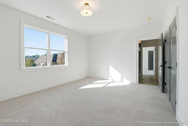 700 Remington Drive, Greenville, NC 27858