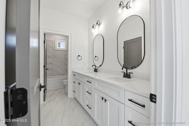 700 Remington Drive, Greenville, NC 27858