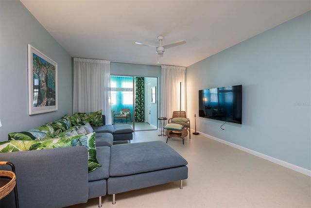 500 GLENNES LANE 202, Dunedin, FL 34698