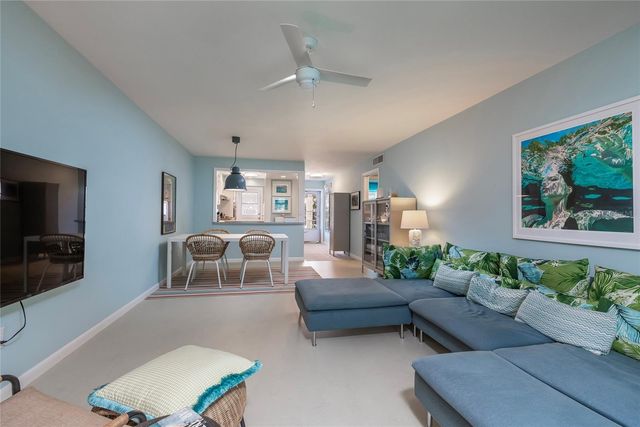 500 GLENNES LANE 202, Dunedin, FL 34698