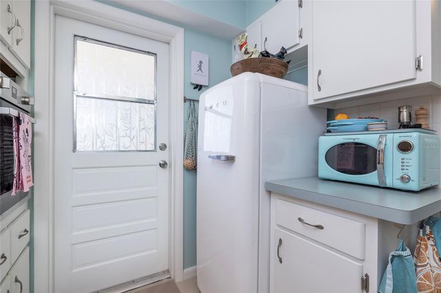 500 GLENNES LANE 202, Dunedin, FL 34698