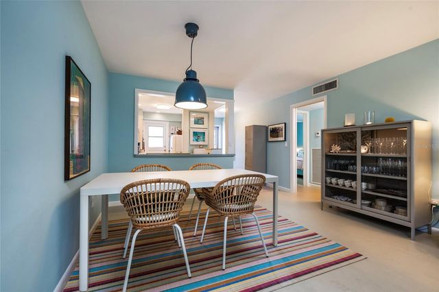 500 GLENNES LANE 202, Dunedin, FL 34698