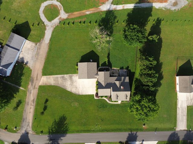 799 Riverbend Drive, Dayton, TN 37321