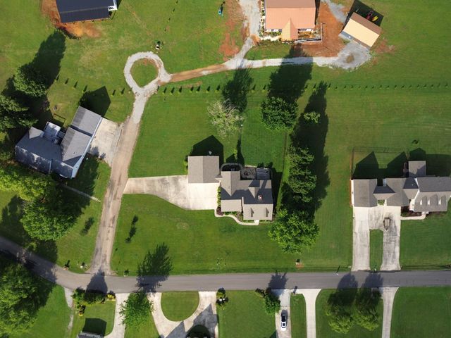 799 Riverbend Drive, Dayton, TN 37321