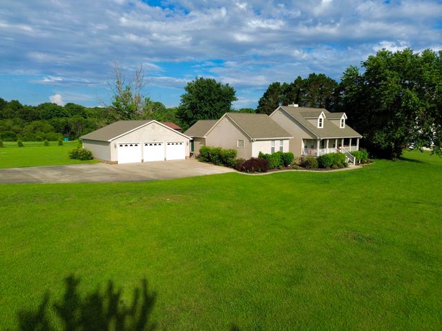 799 Riverbend Drive, Dayton, TN 37321