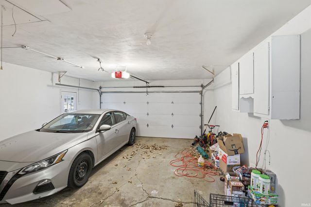 2119 Klug Drive, Fort Wayne, IN 46818