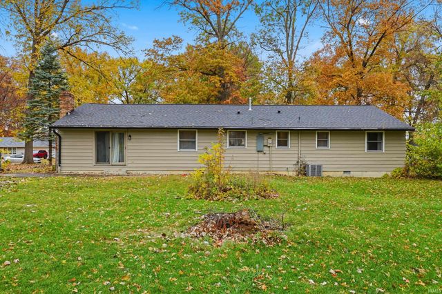 2119 Klug Drive, Fort Wayne, IN 46818