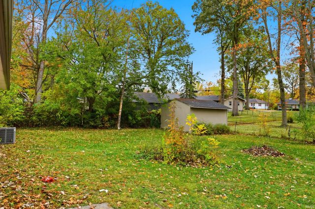 2119 Klug Drive, Fort Wayne, IN 46818