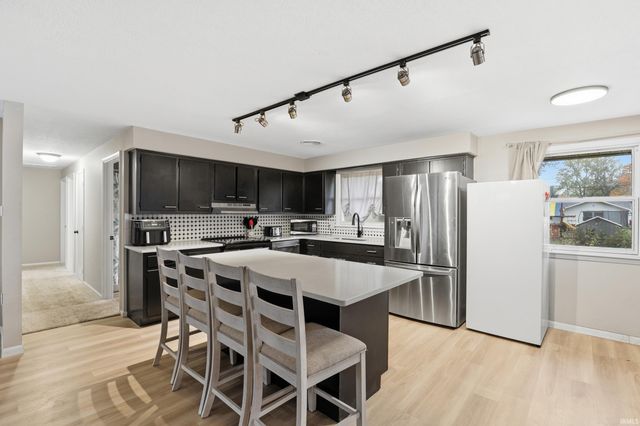 2119 Klug Drive, Fort Wayne, IN 46818