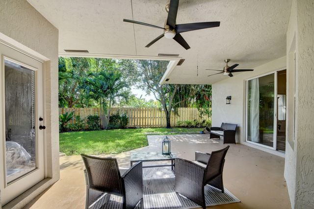 13805 Folkestone Circle, Wellington, FL 33414