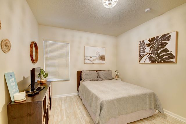 13805 Folkestone Circle, Wellington, FL 33414