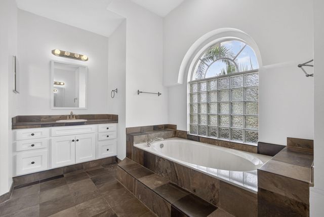 13805 Folkestone Circle, Wellington, FL 33414