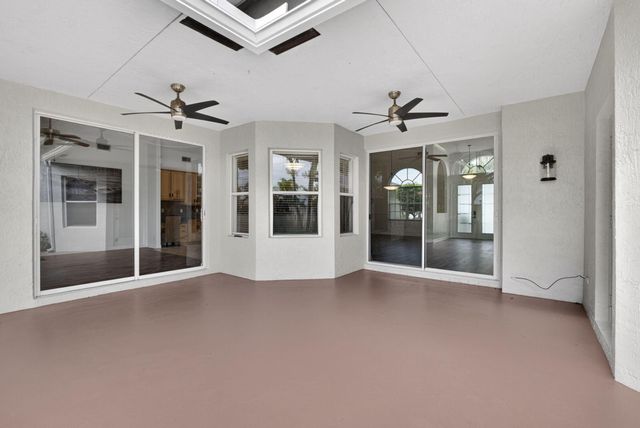 13805 Folkestone Circle, Wellington, FL 33414