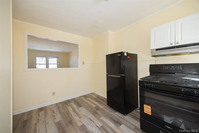 28 Vernon Terrace, Poughkeepsie, NY 12601