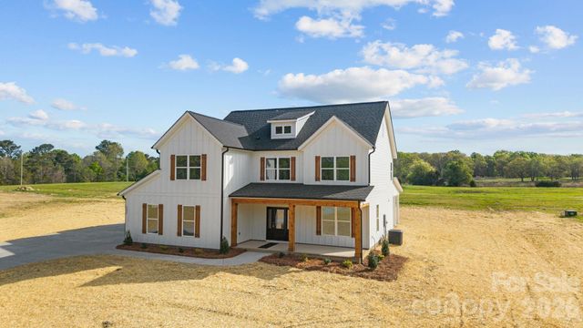2435 wolf pond Road 2, Monroe, NC 28112