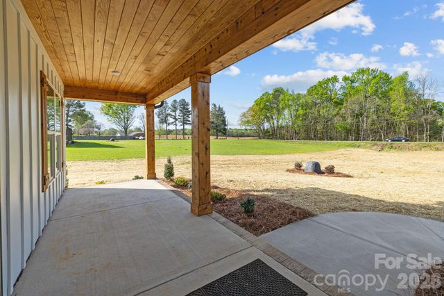 2435 wolf pond Road 2, Monroe, NC 28112