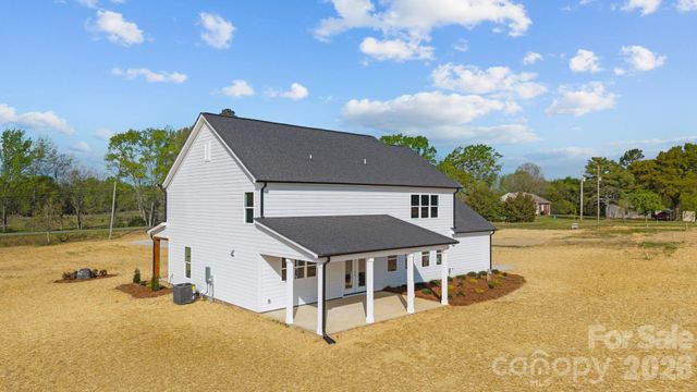 2435 wolf pond Road 2, Monroe, NC 28112