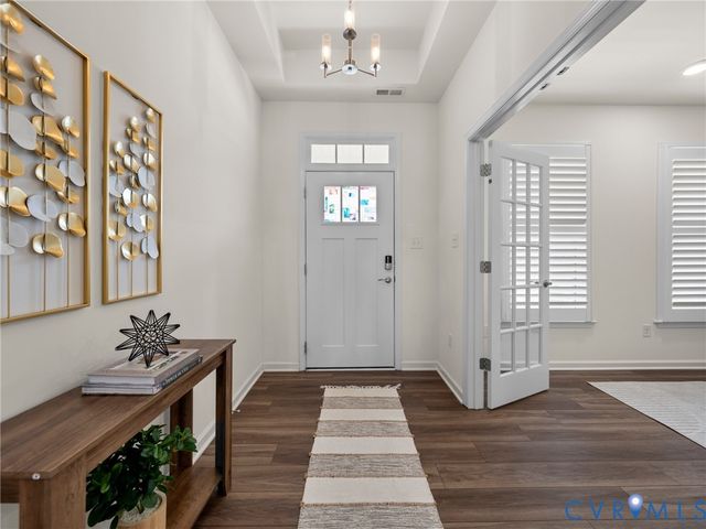 11288 Pine Willow Cir, Glen Allen, VA 23059