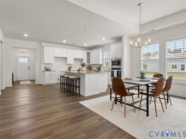 11288 Pine Willow Cir, Glen Allen, VA 23059