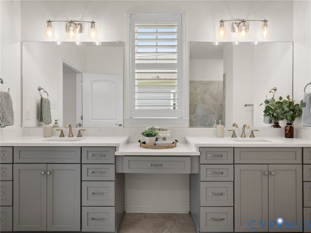 11288 Pine Willow Cir, Glen Allen, VA 23059