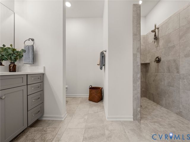 11288 Pine Willow Cir, Glen Allen, VA 23059